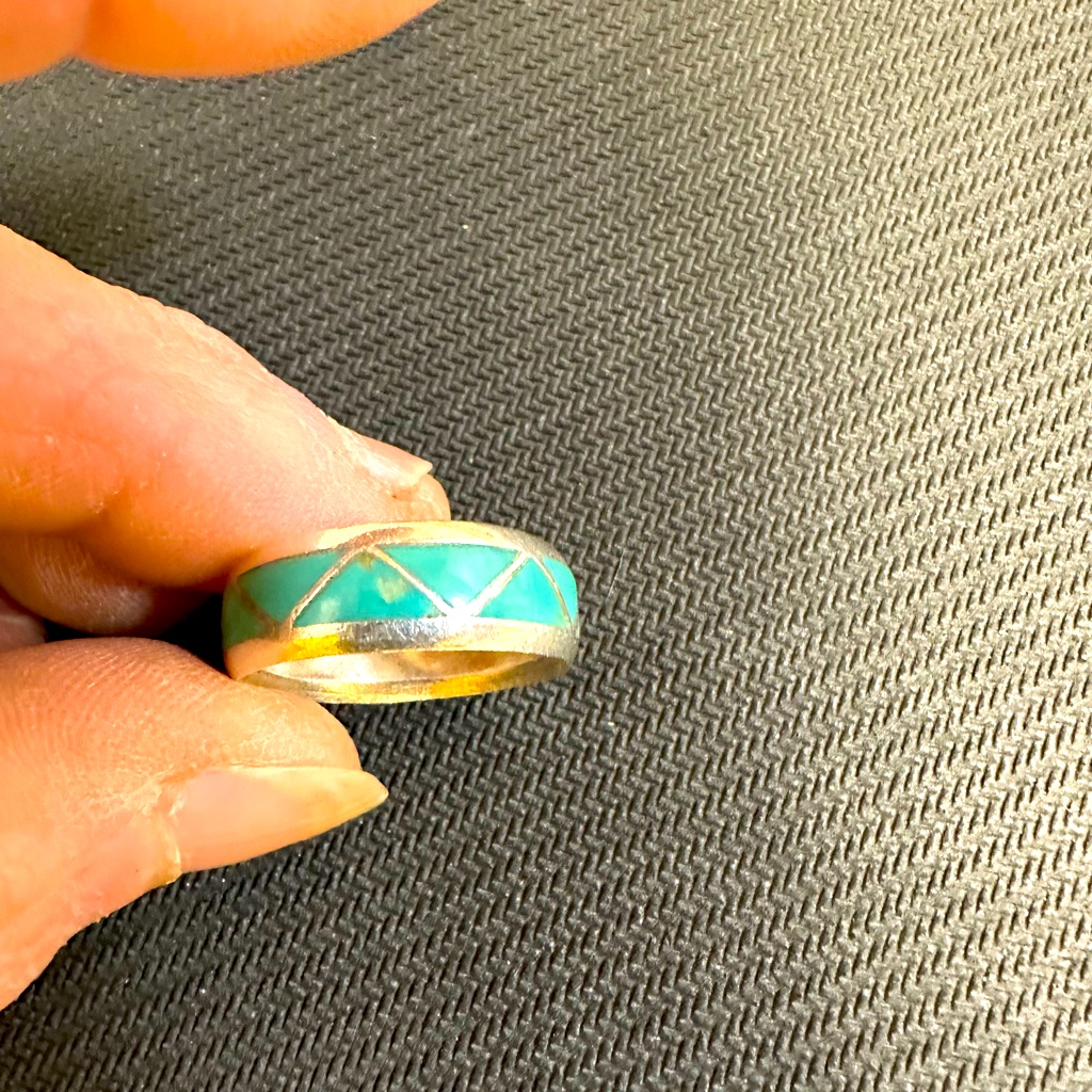 Vintage Native American Turquioise Inlaid & Sterling Silver Ring